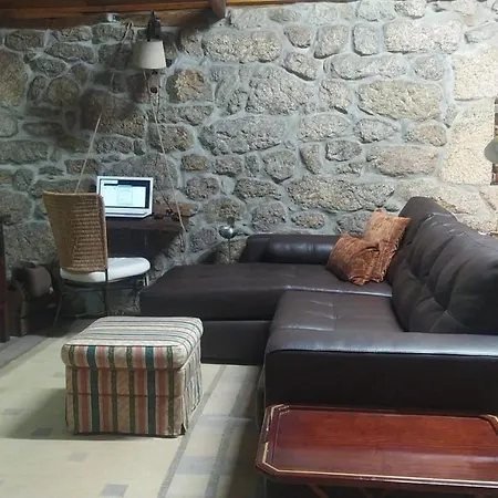 Casa Padre Manuel Do Couto Feriehus *
