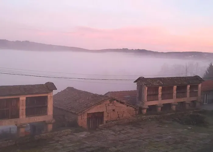 Semesterbostad Casa Padre Manuel Do Couto *