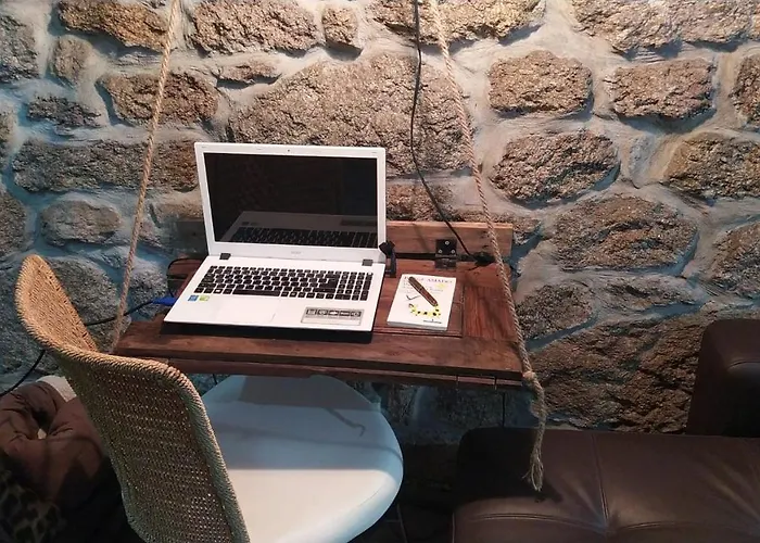 Semesterbostad Casa Padre Manuel Do Couto *