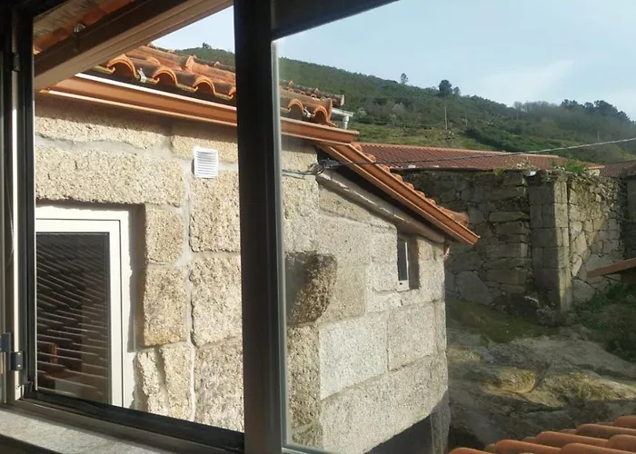 Casa Padre Manuel Do Couto Feriehus Vila Pouca de Aguiar